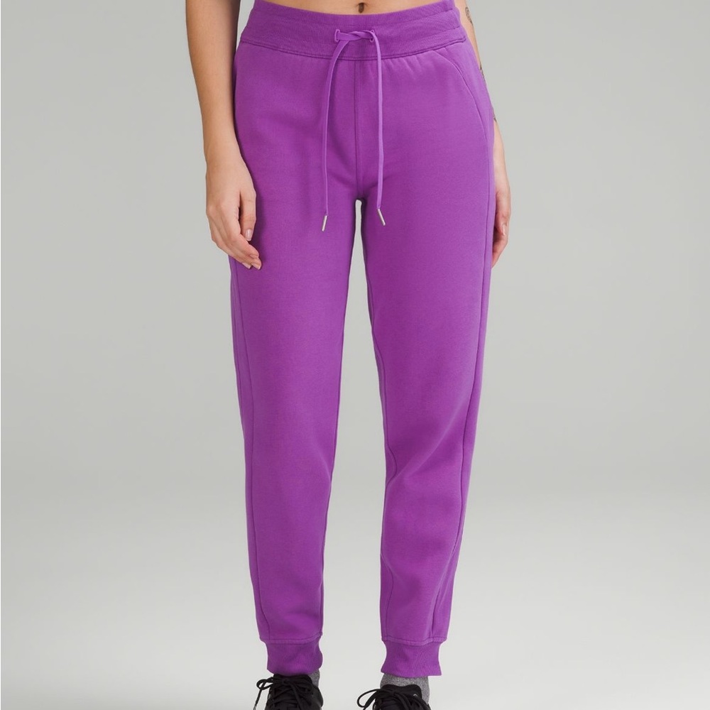 Scuba High-Rise Jogger
Full Length